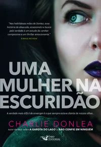 Uma Mulher na Escuridão